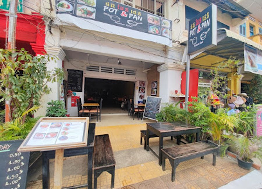 Savor authentic Mexican cuisine in Krong Kampot with vibrant flavors and a festive atmosphere perfect for any occasion.