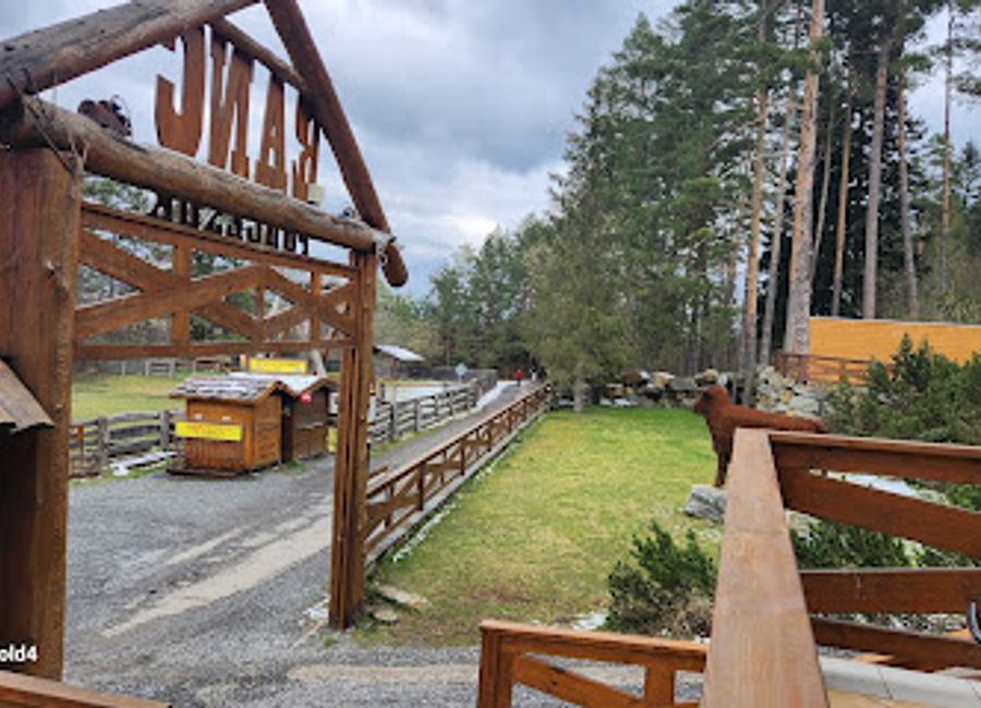 Discover authentic Slovak cuisine at Ranč Podlesok while enjoying breathtaking views of nature's beauty.