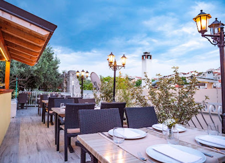 Savor authentic Croatian cuisine at Restaurant Faria—where delicious barbecue meets fresh seafood in a family-friendly setting.