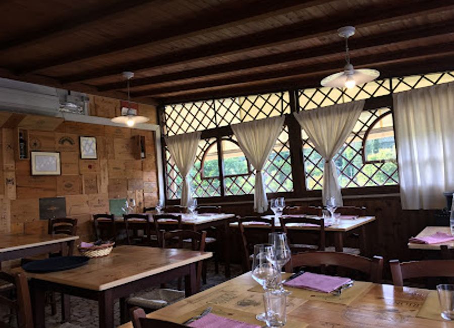 Savor authentic Tuscan flavors at Osteria Da Giovanna in Arezzo - where tradition meets culinary excellence.