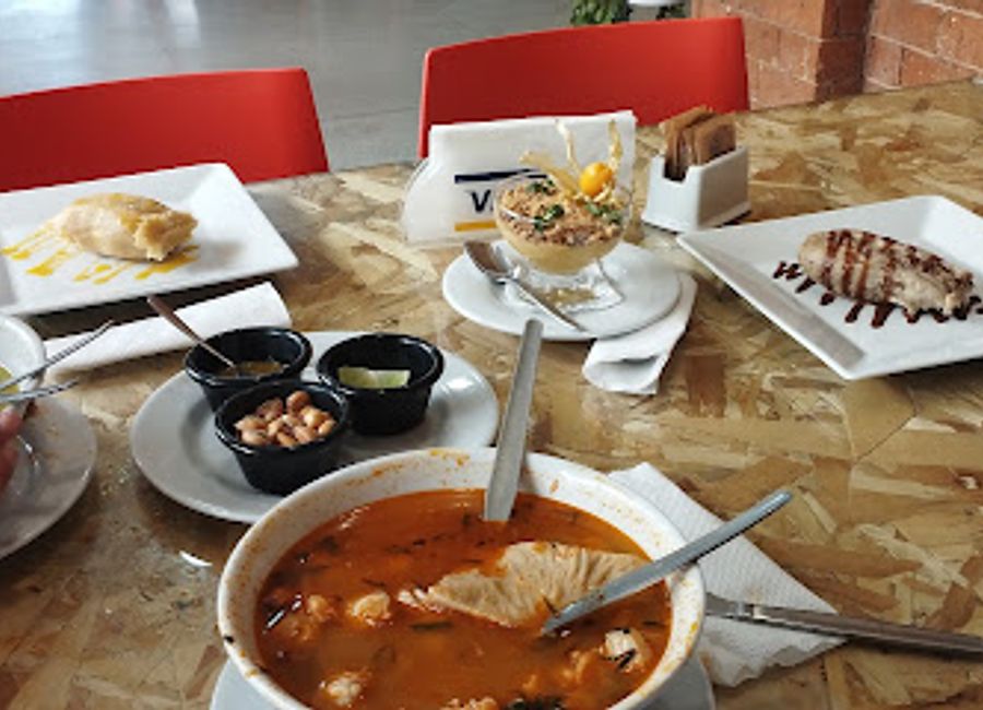 Experience authentic Peruvian flavors at Kaypacha Restaurante in Huaraz – where every dish tells a story.