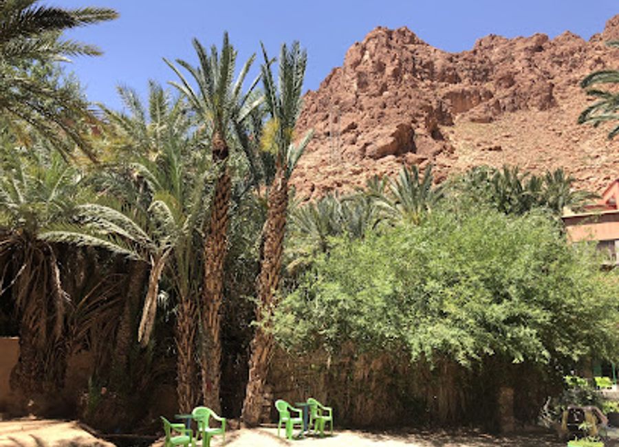 Experience authentic Moroccan flavors at Cafe Restaurant Chez Ahmed in Tinghir – where every meal is a celebration of culture and taste.