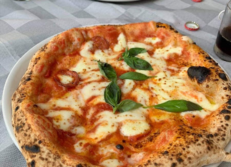 Experience authentic Italian cuisine at Ventuno grammi - anima in cucina, where tradition meets taste in the heart of Pompei.