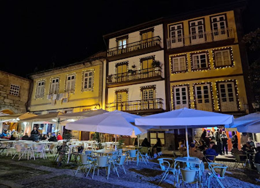 Experience authentic Portuguese cuisine at Restaurante Virtudes in Guimarães – a culinary treasure offering traditional flavors in a charming setting.