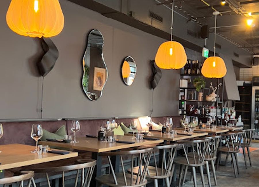 Experience the best of Norwegian cuisine at Hibana Tromsø - where local flavors meet contemporary culinary artistry.