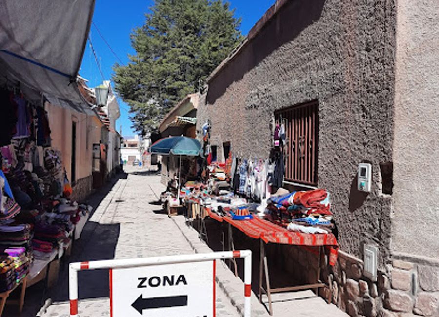 Discover La Vaca Estudiosa in Humahuaca: where traditional Argentine flavors meet modern culinary artistry.