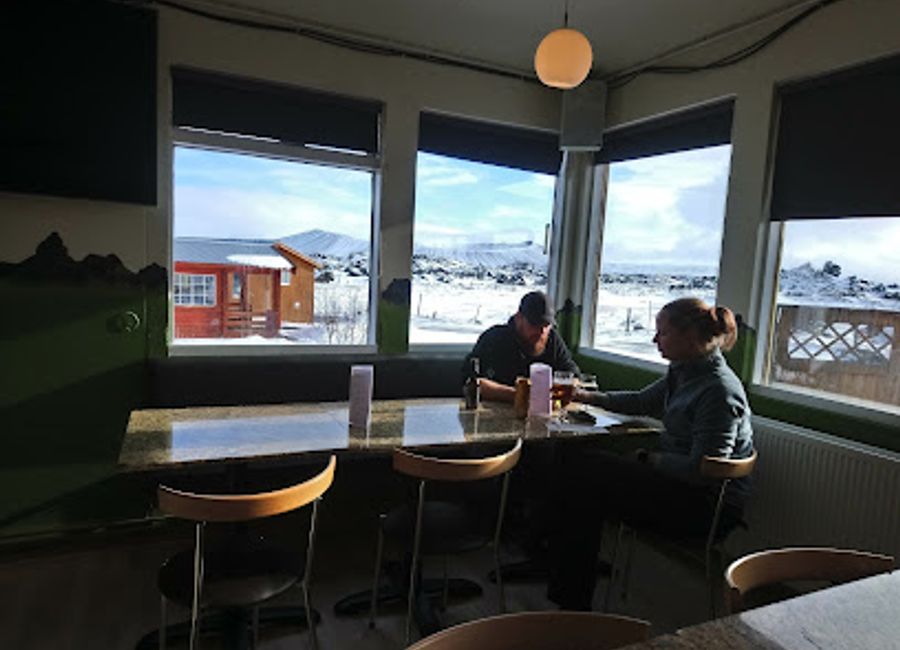 Experience the best pizza in Mývatn at Daddi's Pizza—where quality ingredients meet Icelandic hospitality.