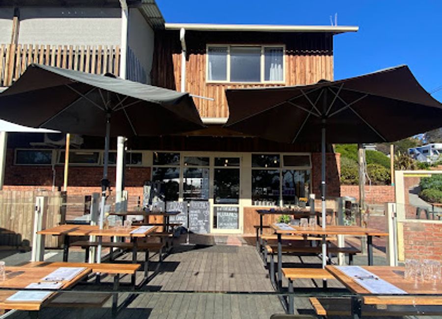 Experience breathtaking views and delectable dishes at Granite Freycinet - your culinary haven in Coles Bay.