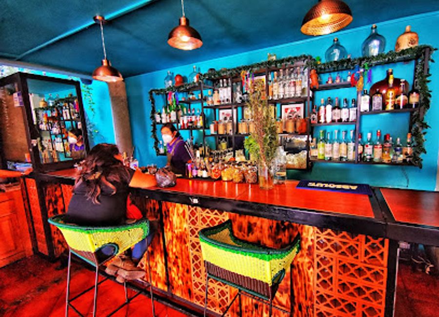 Experience the authentic flavors of Mexico at El Tendajon in Oaxaca—where tradition meets contemporary dining in a vibrant atmosphere.