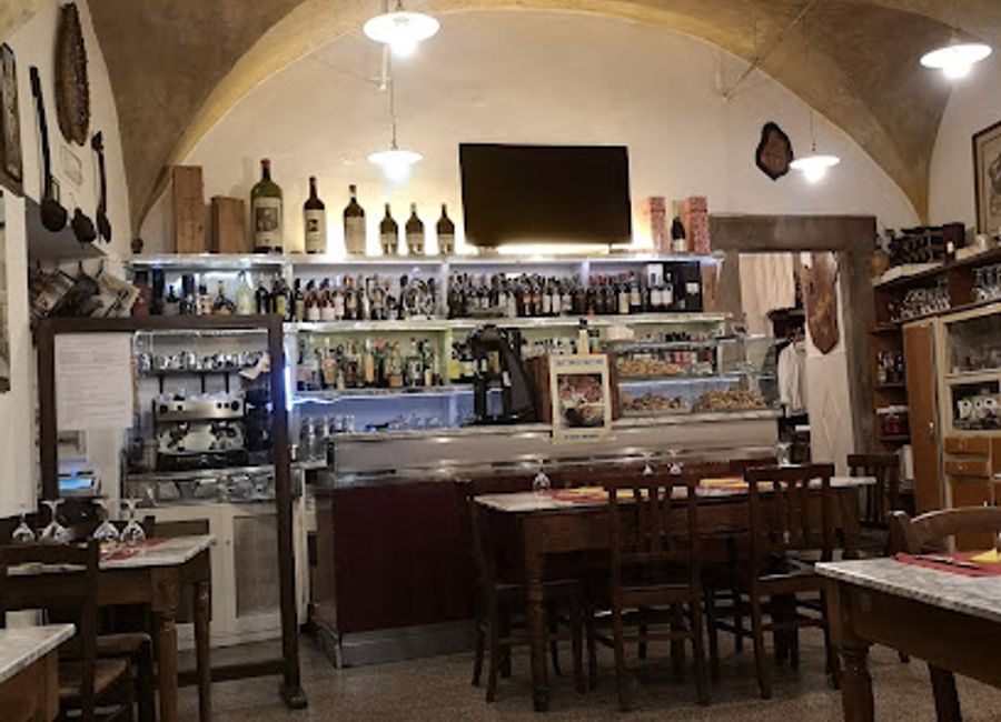 Experience authentic Italian cuisine at Trattoria Mazzoni in Arezzo - where tradition meets flavor in every dish.