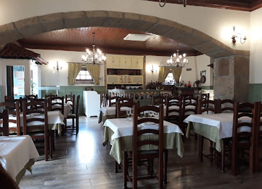 Savor authentic Portuguese cuisine at Brasão in Ponte de Lima - a must-visit destination for food lovers seeking unforgettable flavors.