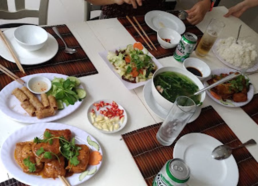 Experience authentic Vietnamese cuisine at Banana Flower Restaurant in Huế – a culinary treasure offering local specialties in a charming atmosphere.