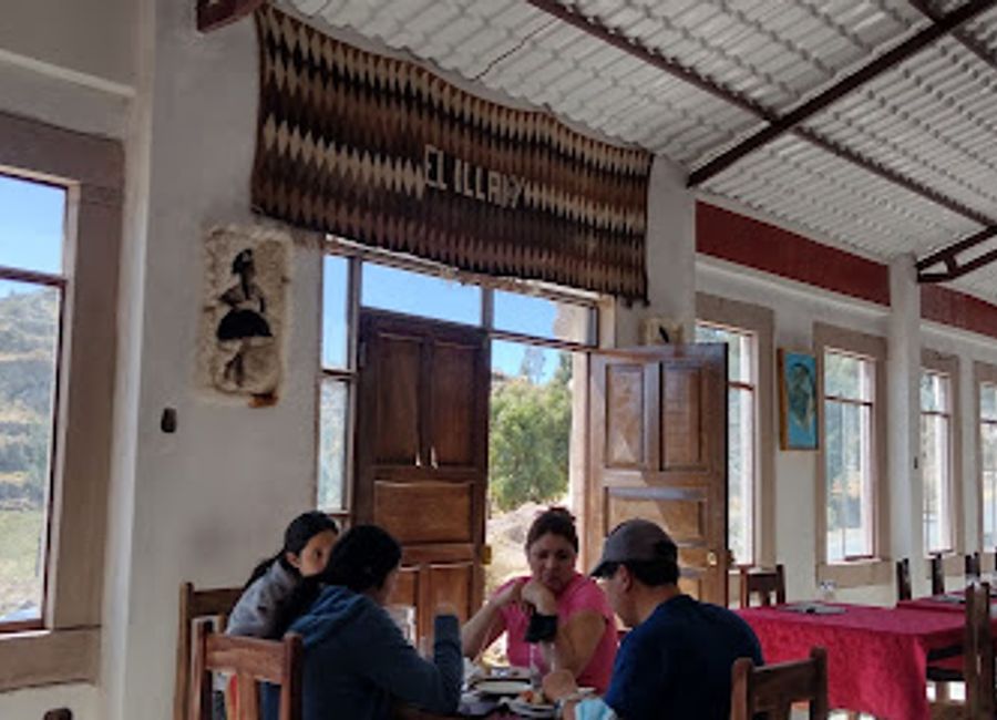 Experience authentic Peruvian flavors at Colca Restaurant Rumichaca in Chivay, where every dish celebrates local traditions and fresh ingredients.