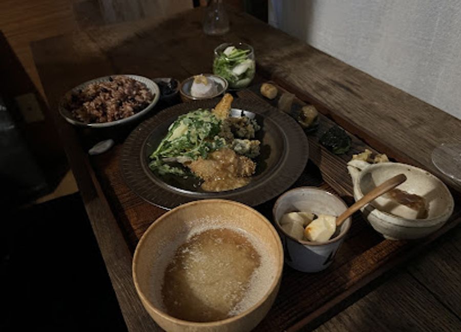 Experience authentic Japanese cuisine at Hiyoriya in Yakushima, where fresh local ingredients meet traditional flavors amidst breathtaking scenery.