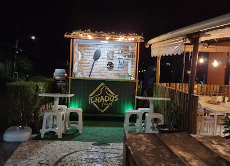 Discover authentic Brazilian flavors at Restaurante Point da Cacimba in Fernando de Noronha - a culinary delight amidst stunning natural beauty.