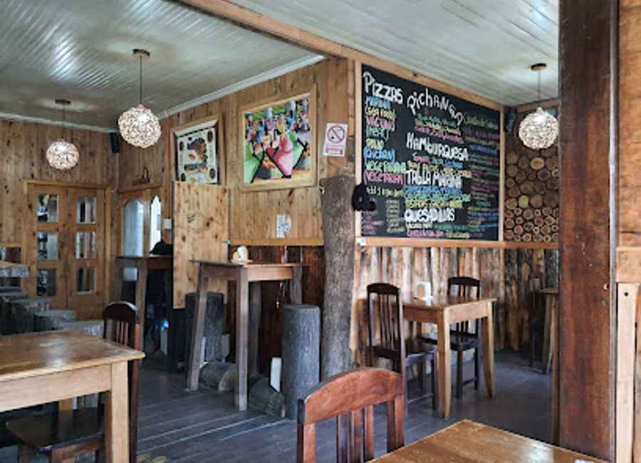 Experience authentic Chilean cuisine at Rustika Restobar in Puerto Natales, where local flavors meet stunning Patagonian scenery.