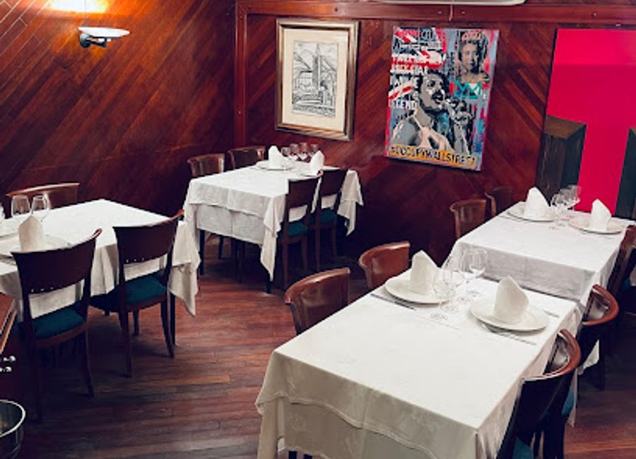 Discover authentic Spanish cuisine at Restaurant Reno in Lleida - where every dish tells a story of local flavor.