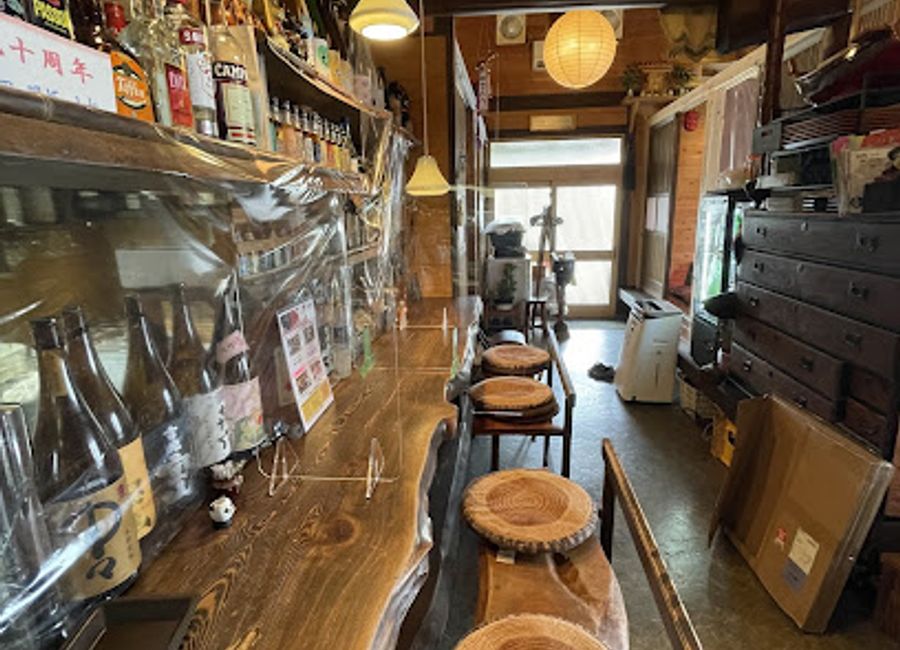 Discover the essence of traditional Japanese dining at Izakaya Rigur in Tosa – where every meal tells a story.