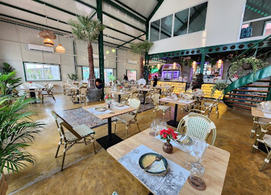 Experience exquisite Italian and modern French cuisine at Wild Cafe and Restaurant in Nakhon Ratchasima—perfect for families seeking memorable dining.