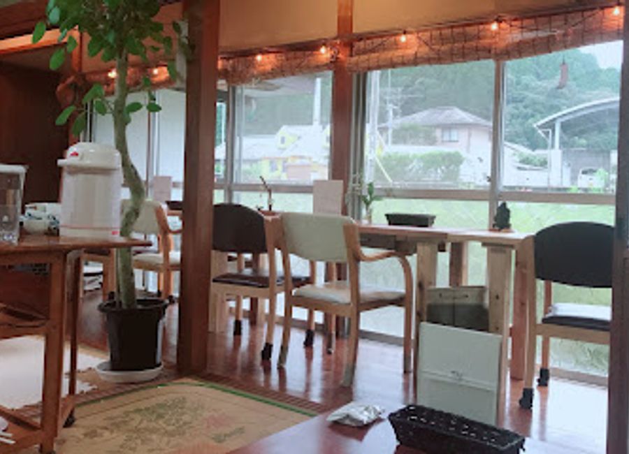 Discover authentic Japanese cuisine at Osusowake Shokudo Mado in Kami, Kochi - where tradition meets flavor in every dish.