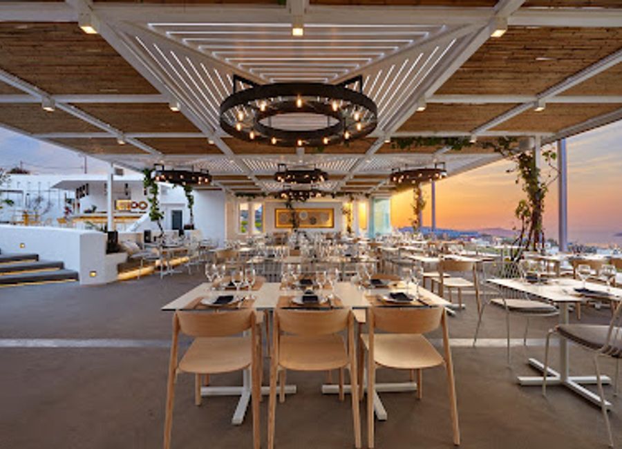 Discover authentic Greek flavors at Pyrgos Restaurant in Santorini – where exquisite cuisine meets stunning views.