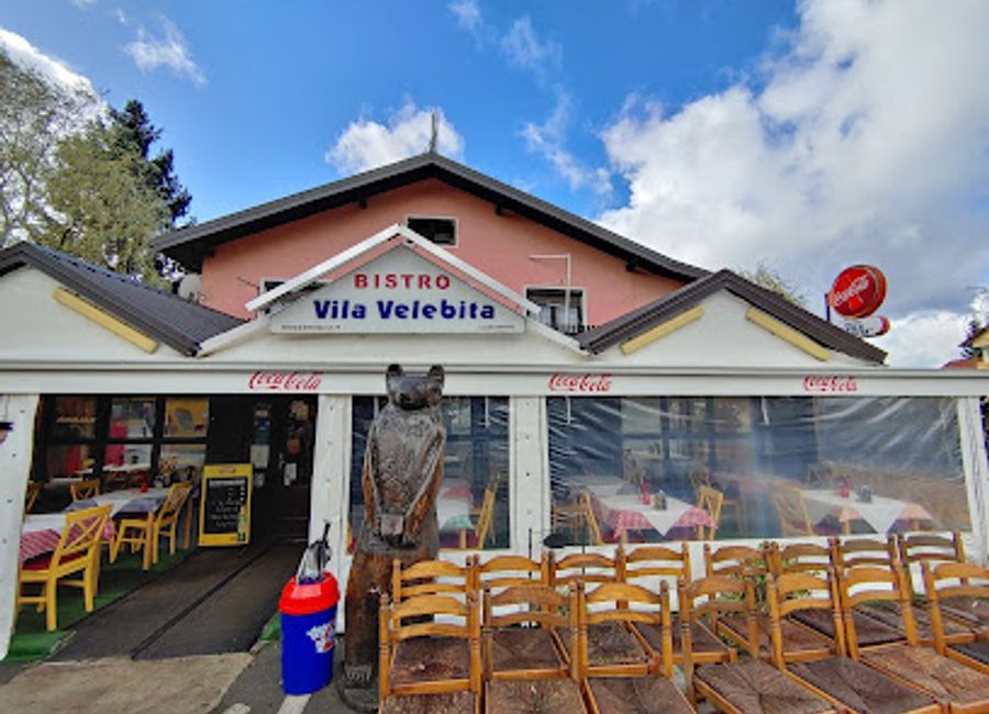 Experience authentic Croatian cuisine at Vila Velebita in Korenica - a delightful stop near Plitvice Lakes National Park.