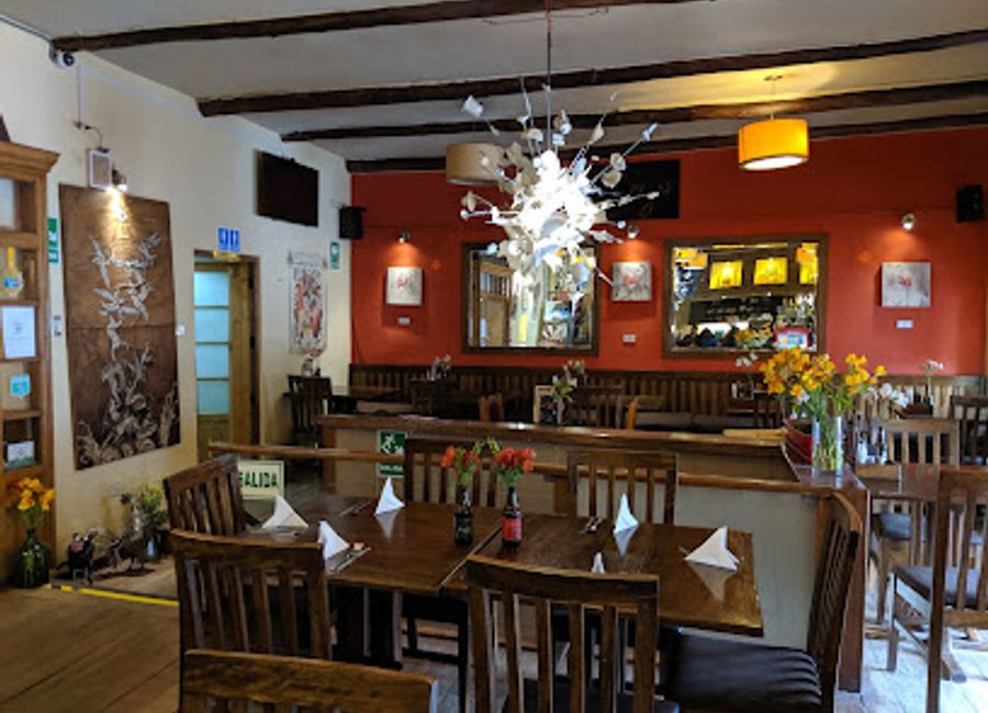 Experience unique American cuisine with a Peruvian twist at Fuego, Burgers and Barbecue Restaurant in Cusco.