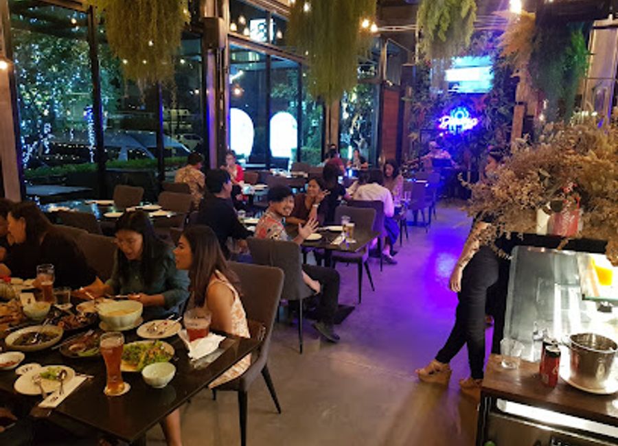 Discover authentic Thai cuisine at 8 Dining in Nakhon Ratchasima – where every dish tells a story of flavor and tradition.