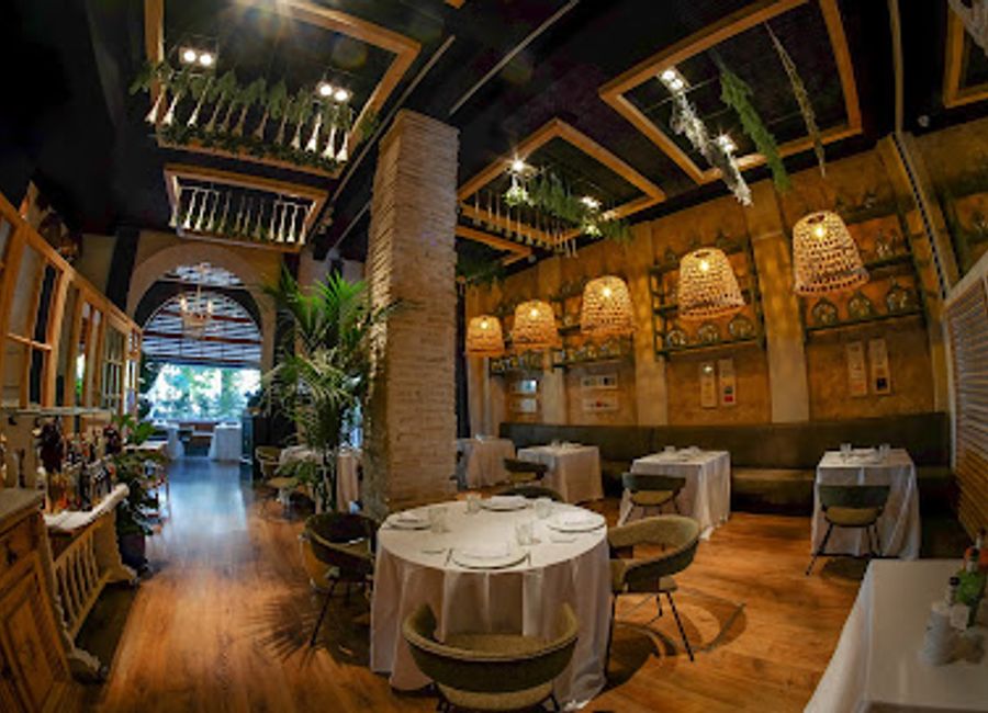 Experience authentic Andalusian cuisine at Restaurante Ispal in Seville - where tradition meets modern culinary artistry.