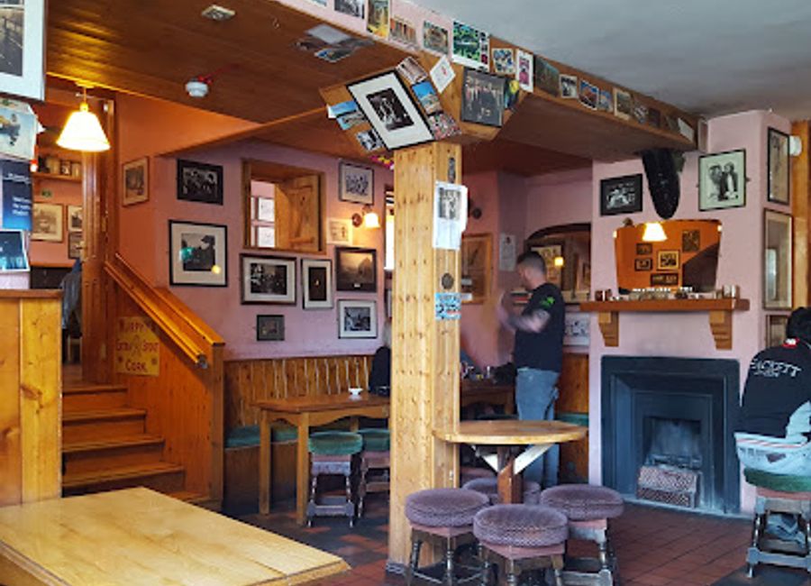 Experience authentic Irish cuisine at The Roadside Tavern in Lisdoonvarna, featuring locally sourced dishes and craft beers from their own microbrewery.