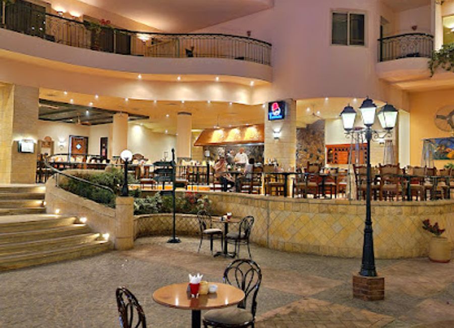 Discover authentic Lebanese flavors in Luxor's charming restaurant offering exquisite dishes and warm hospitality.