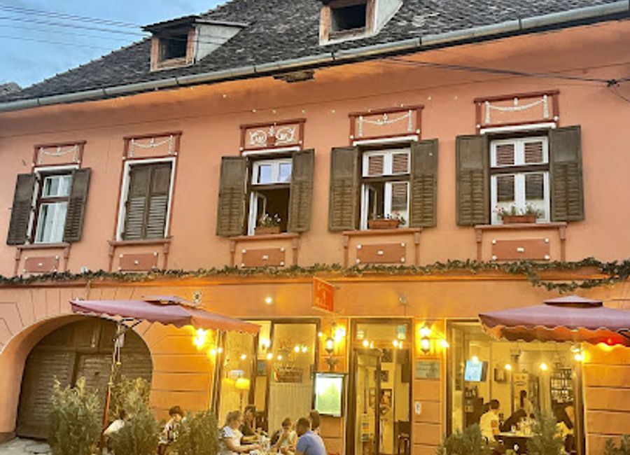 Experience authentic Italian cuisine at Michelangelo in Sighișoara - where every meal feels like a journey through Italy.