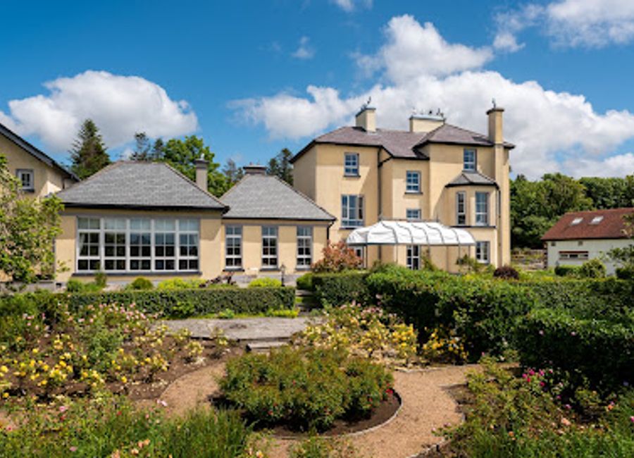 Experience unparalleled luxury at Screebe House in Connemara, where stunning landscapes meet exceptional hospitality.