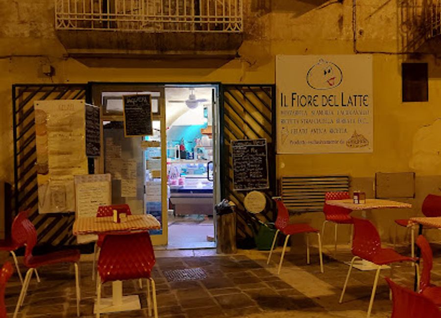 Discover authentic Italian cuisine at Il Fiore del Latte in Matera – where tradition meets flavor in every dish.