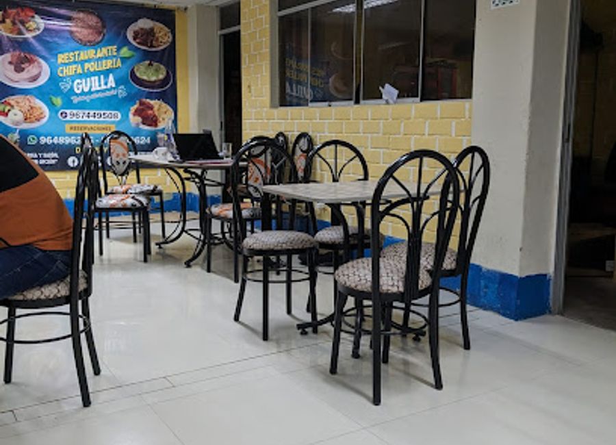 Discover authentic Peruvian flavors at Restaurant Chifa Polleria Guilla in Huaraz – a culinary gem blending tradition with unique tastes.