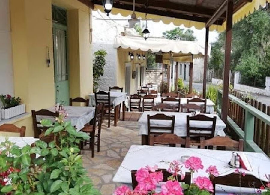 Discover authentic Greek cuisine at O Elias in Magazia - where tradition meets flavor in every bite.