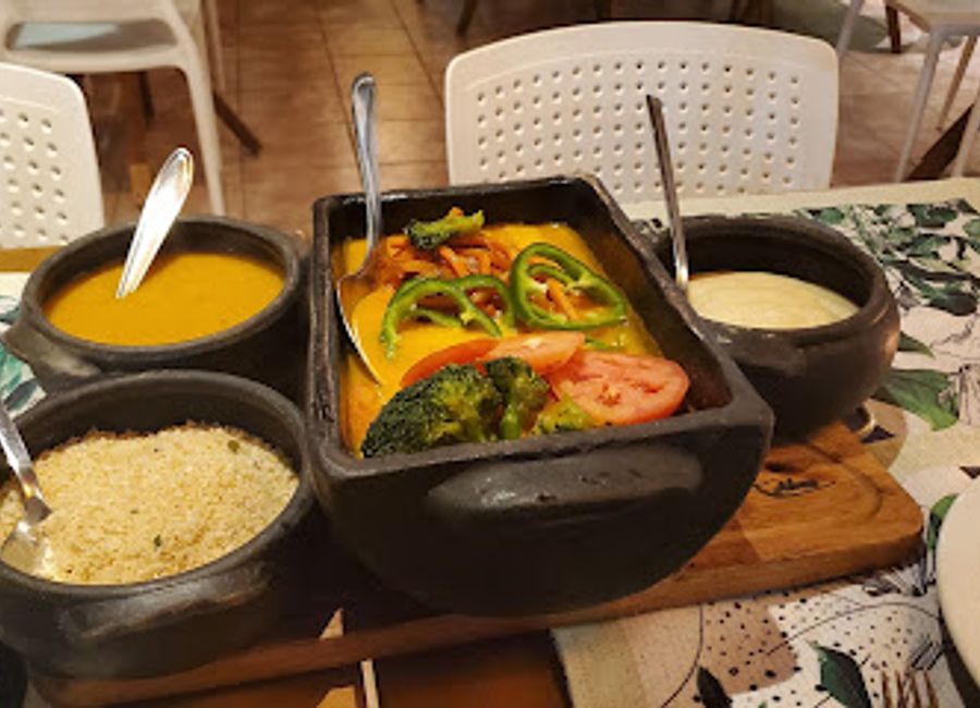 Experience exceptional seafood dining with breathtaking views at Restaurante AcquaMarine in Fernando de Noronha.