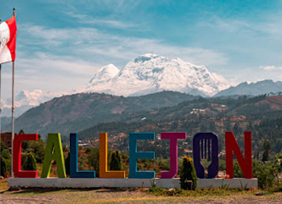 Experience authentic Peruvian cuisine at Callejón Restaurante in Anta, Huaraz – where every dish tells a story.