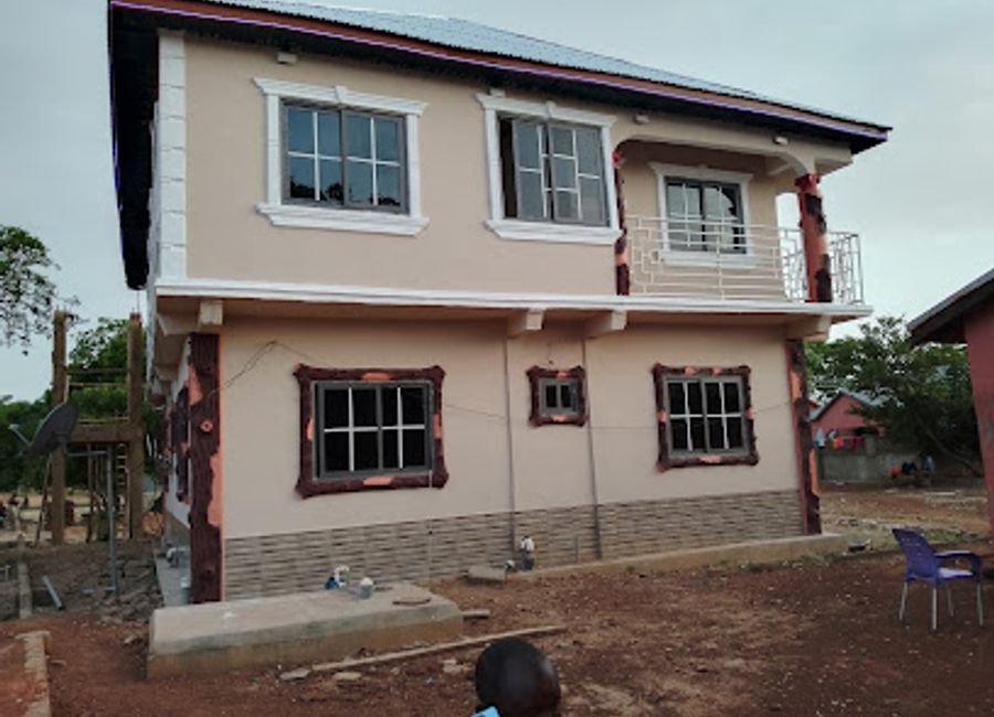 Discover authentic Ghanaian flavors at Awiak Drinking Spot, where grilled delights meet warm hospitality in Fumbisi.