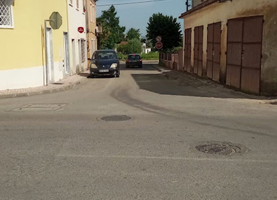 Experience authentic Portuguese cuisine at Restaurante Petisqueira Açoreana in Lousã - where every dish tells a story.