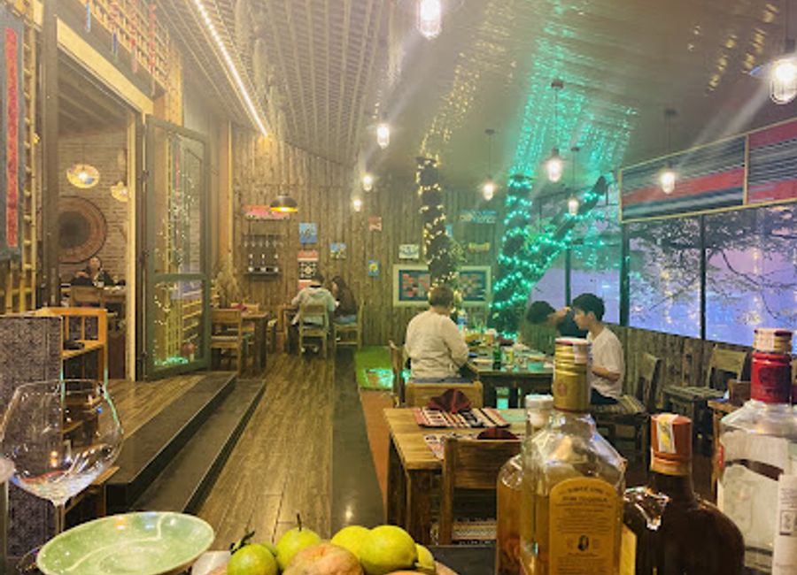 Experience authentic Vietnamese cuisine at ChuSu Kitchen in Sa Pa – where every dish tells a story and every bite delights.