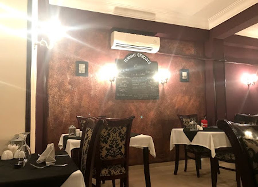 Discover exquisite flavors at The Lantern Room Restaurant in Luxor – where tradition meets modern culinary excellence.