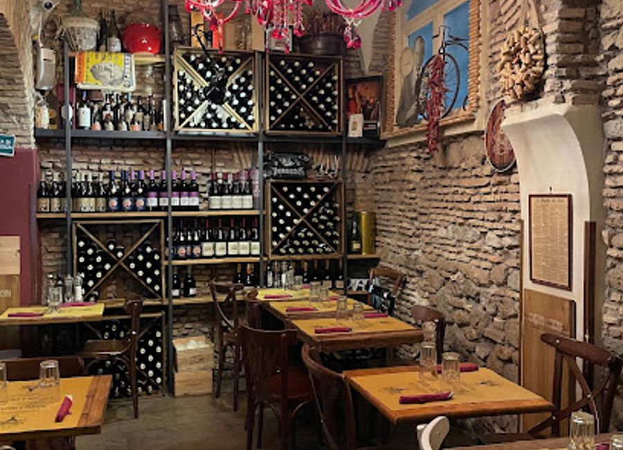 Experience authentic Roman cuisine at Cantina e Cucina—where every dish tells a story and every sip is a journey through Italy.