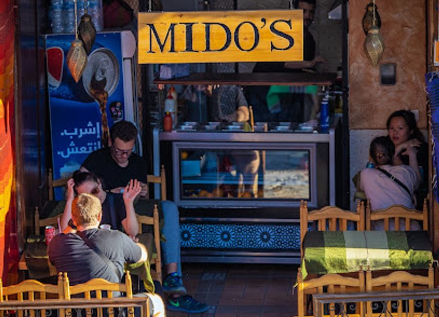 Discover Mido's in Chefchaouen – where fast food meets Moroccan flavors in a cozy atmosphere.