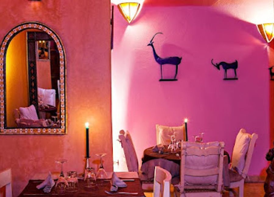 Experience authentic Moroccan cuisine with a modern twist at Restaurant d'Orient et d'Ailleurs in Essaouira.