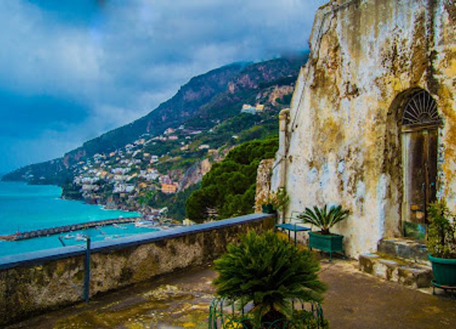 Experience authentic Italian cuisine at Amalfi Terminal - where local flavors meet modern gastronomy on the breathtaking Amalfi Coast.