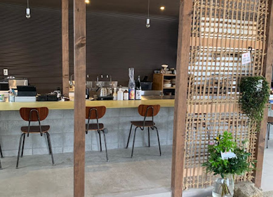 Experience authentic ramen at Perma_Naoshima, where culinary tradition meets the artistic charm of Naoshima Island.