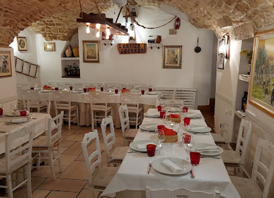 Experience authentic Italian cuisine at L'Antica Locanda in Noci - where tradition meets taste.