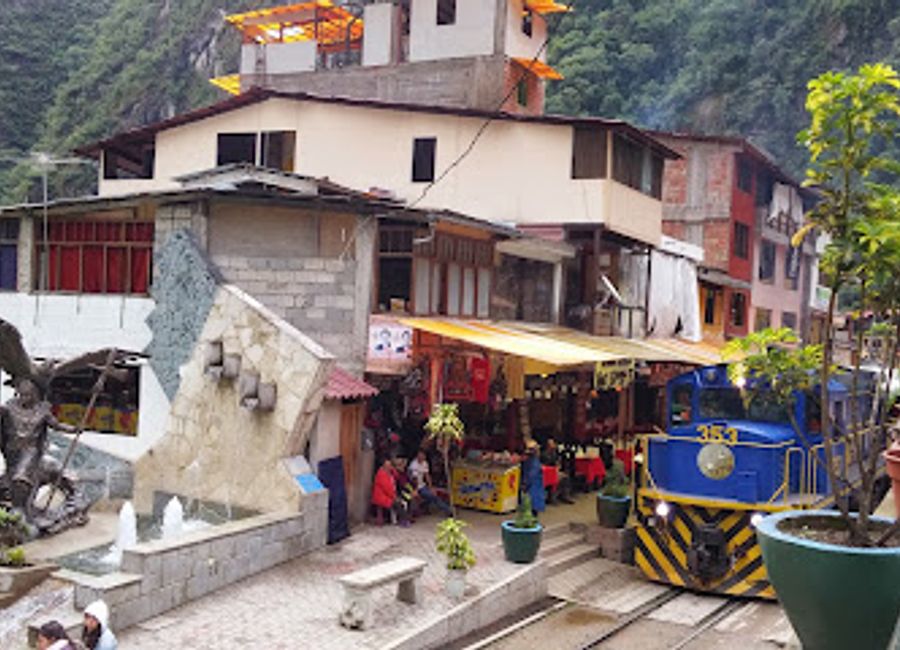 Experience authentic Peruvian cuisine at Bistro Bar Indio Feliz in Aguas Calientes – where flavor meets breathtaking views.