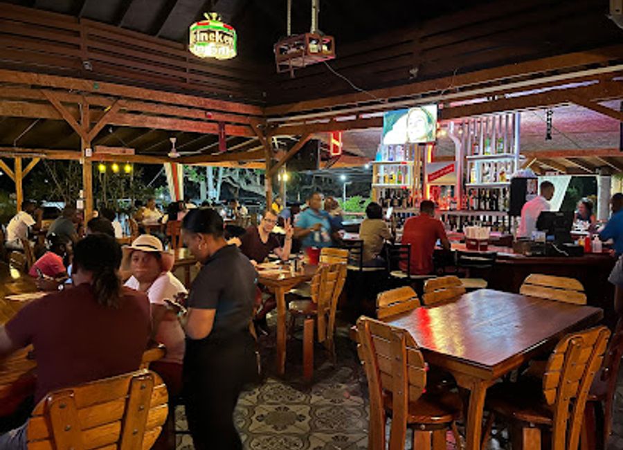 Experience authentic Jamaican flavors at Ocho Rios Jerk Center – where every bite tells a story of Caribbean heritage.